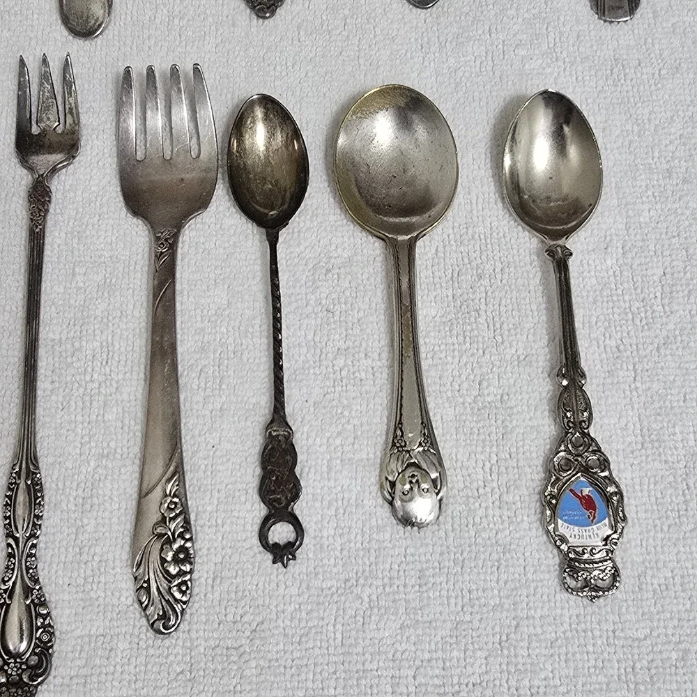 VTG Serving Spoon Fork Lot of 15 Floral Art‎ Some Silverplated